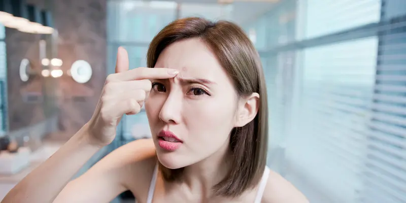 Tea tree oil prevents Oily Skin